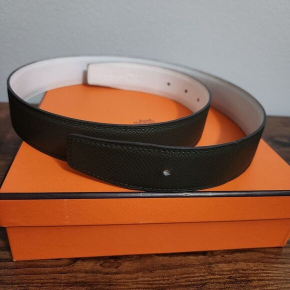 Hermès Reversible Belt 75 Craie Vert Gris Epsom Leather H Buckle + Box (Z Stamp) main image 5